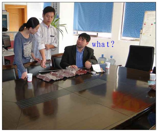 鋼結構（gòu）公司外（wài）商洽（qià）談情景和公司（sī）賣的很火的產品，希望有更多的朋友支持我們（men）