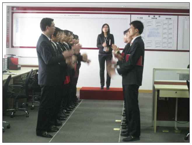 活動房公司觀（guān）摩行動成功早會 加強企業文化建設