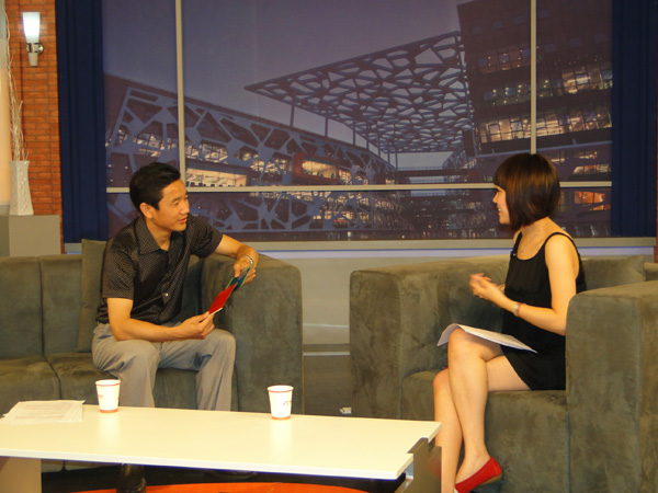 阿裏視頻直播講述：彩鋼板公司“俞方偉平凡人不平凡的一生”