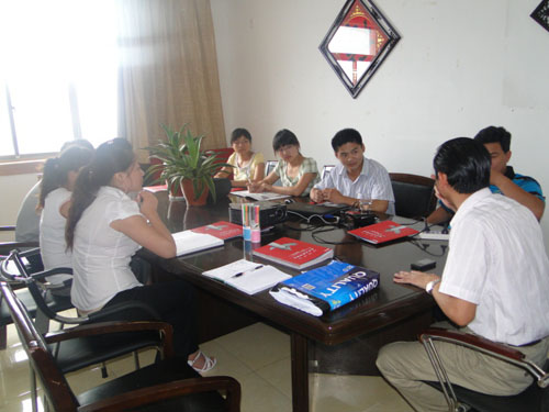 蘇、寧兩家公司來彩鋼板參（cān）觀、學習