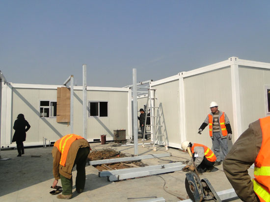 公司第一批箱式（shì）房已正式完工