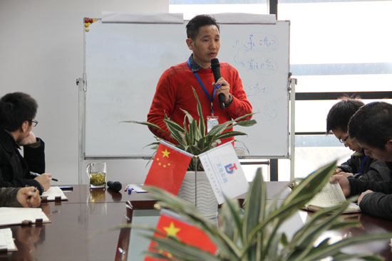 俞總要（yào）求高管們努力工作，實現對（duì）家人們的（de）承諾