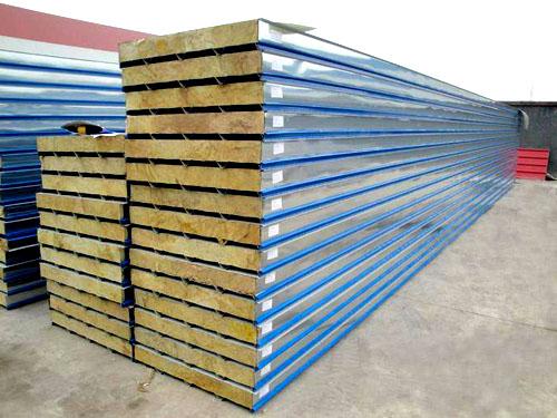 何為岩棉夾芯彩鋼板