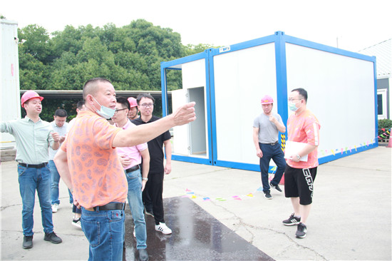 打包（bāo）箱（xiāng）