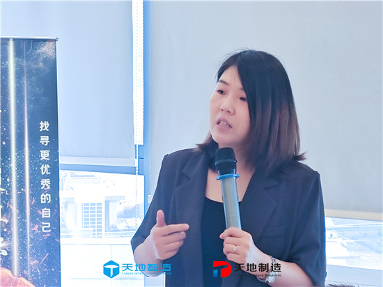 集（jí）裝箱換電站