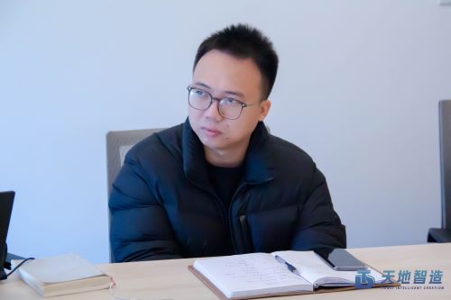 集（jí）裝箱換電站