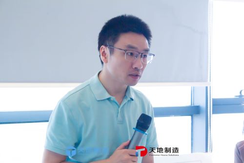 集（jí）裝箱換電站